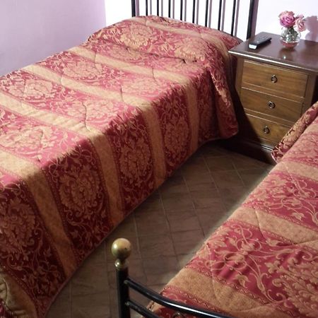 Villa Tre Colli Agri B&B 亚力诺伊皮诺 外观 照片