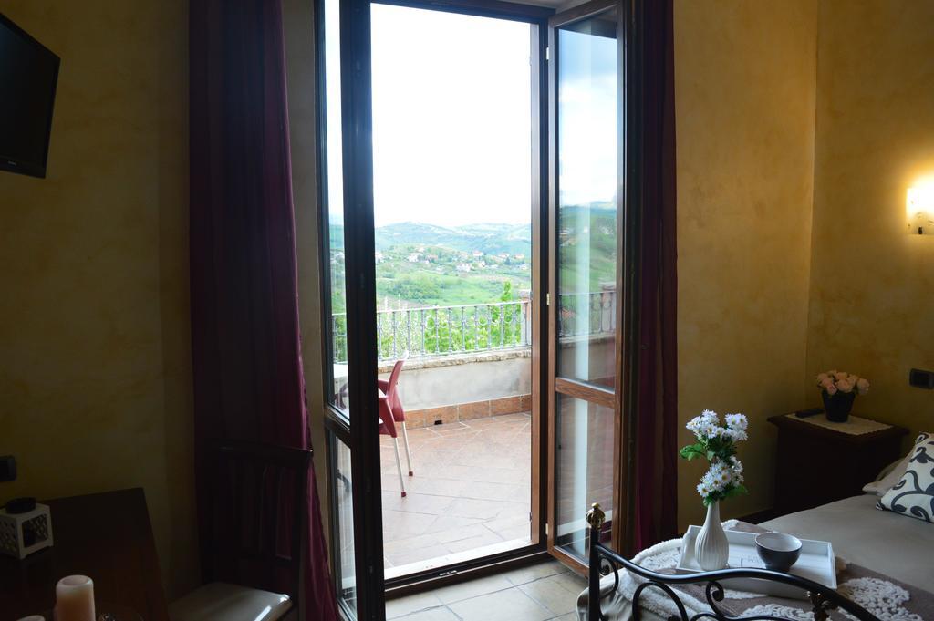 Villa Tre Colli Agri B&B 亚力诺伊皮诺 外观 照片