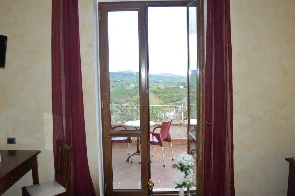 Villa Tre Colli Agri B&B 亚力诺伊皮诺 外观 照片