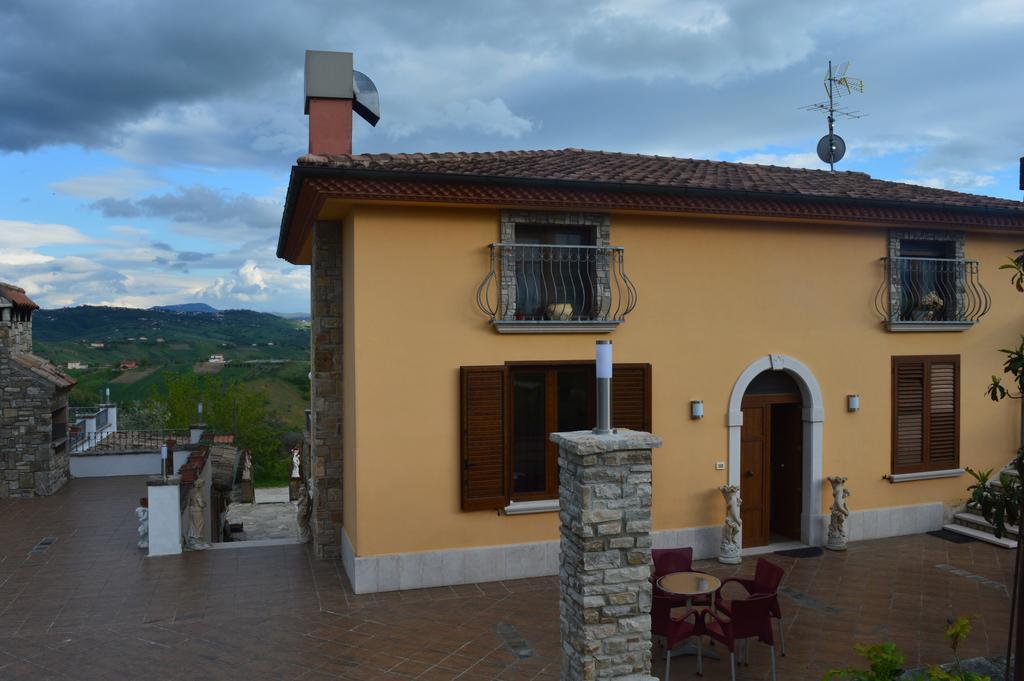 Villa Tre Colli Agri B&B 亚力诺伊皮诺 外观 照片
