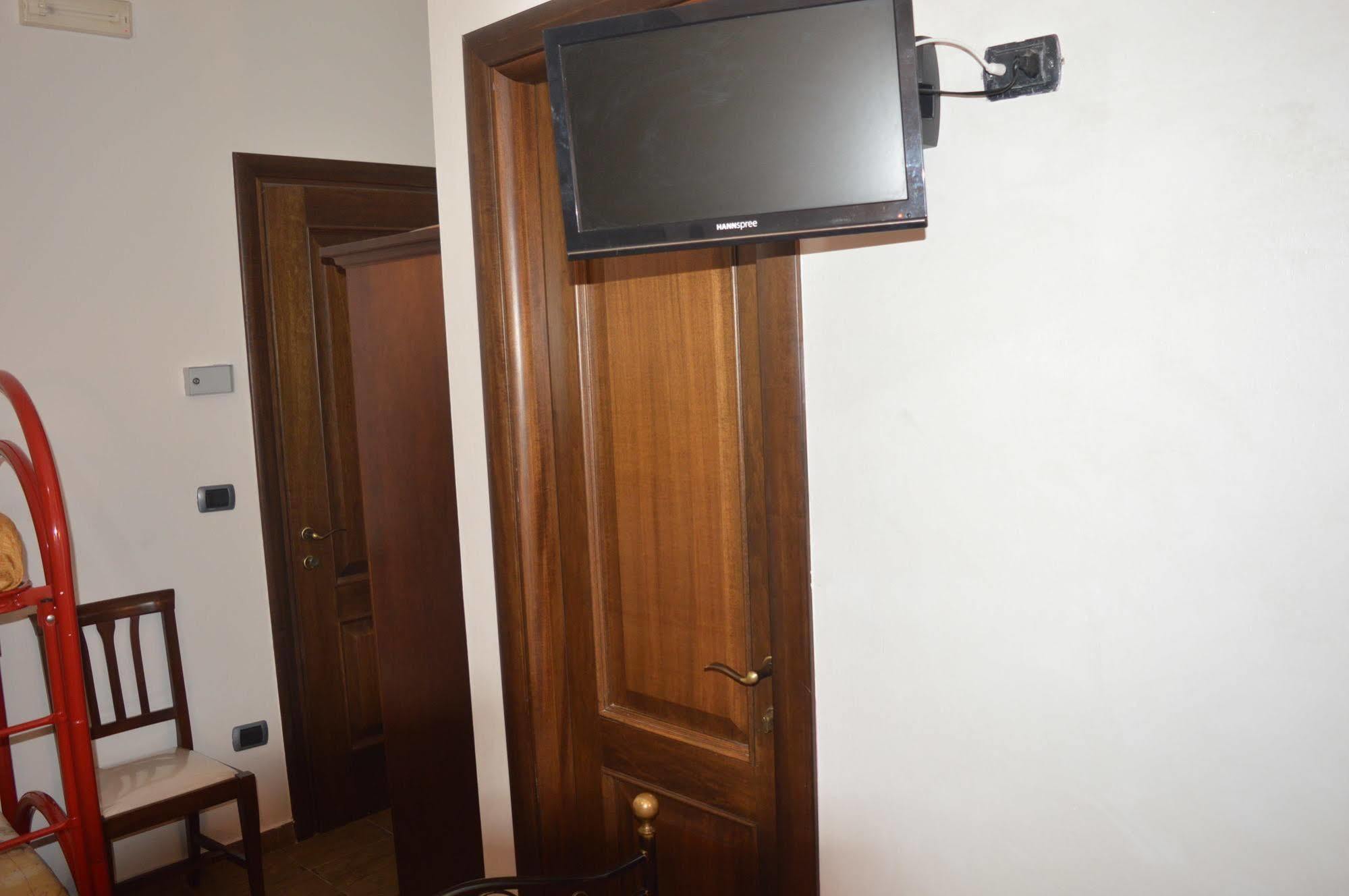 Villa Tre Colli Agri B&B 亚力诺伊皮诺 外观 照片