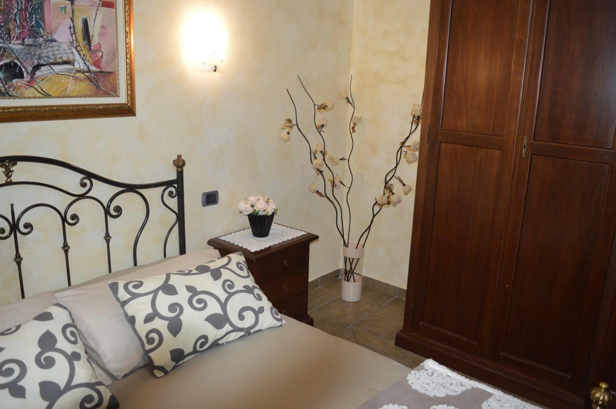 Villa Tre Colli Agri B&B 亚力诺伊皮诺 外观 照片